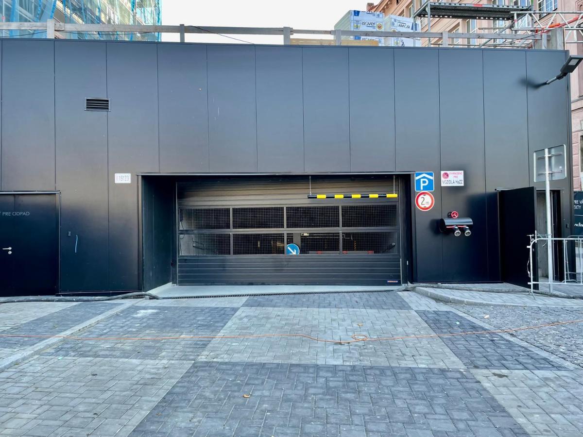 Central Stay Bratislava Dış mekan fotoğraf
