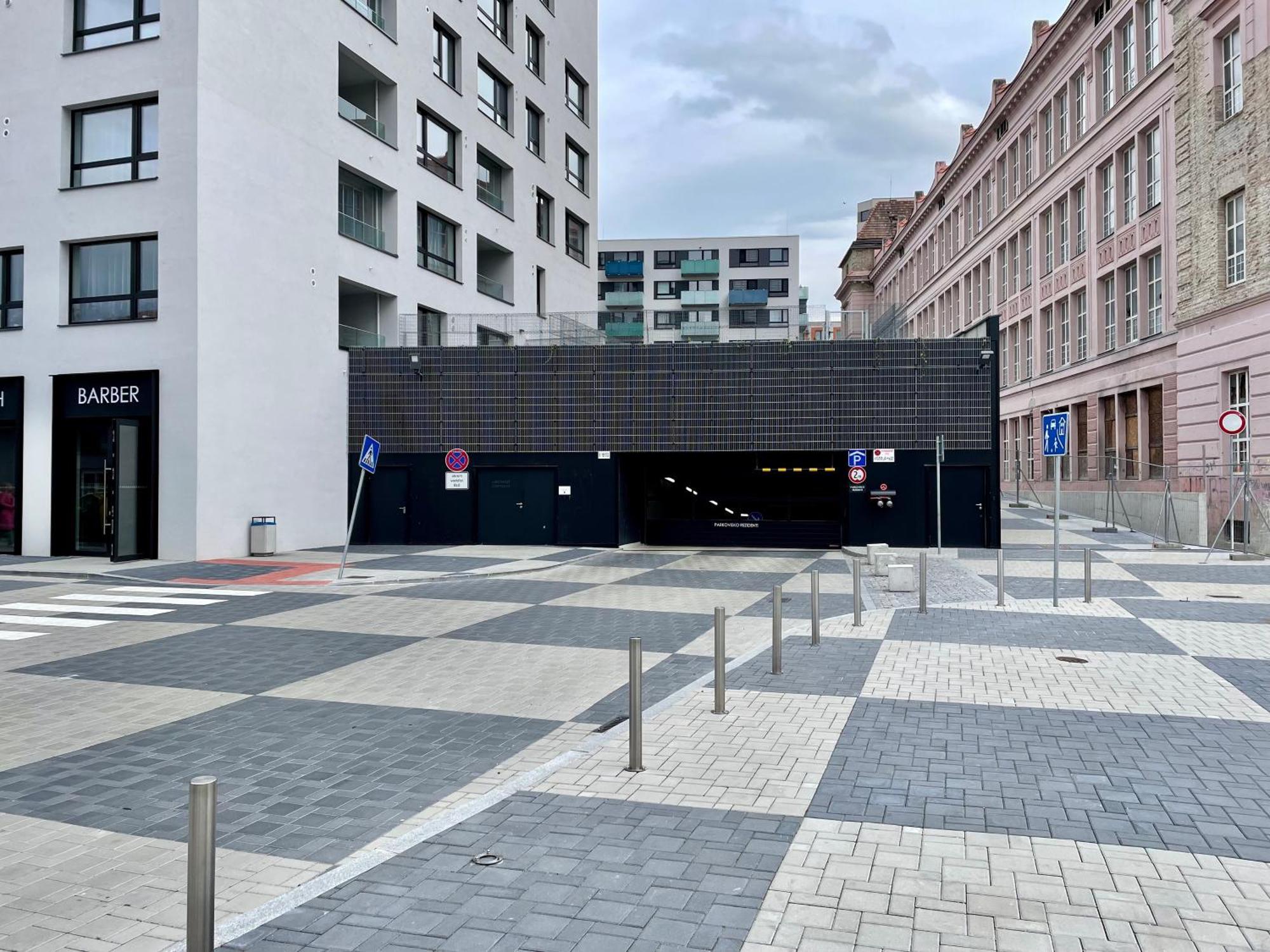 Central Stay Bratislava Dış mekan fotoğraf